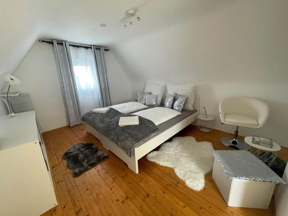 Barbarosa 3 Baucheim 105qm Apartment